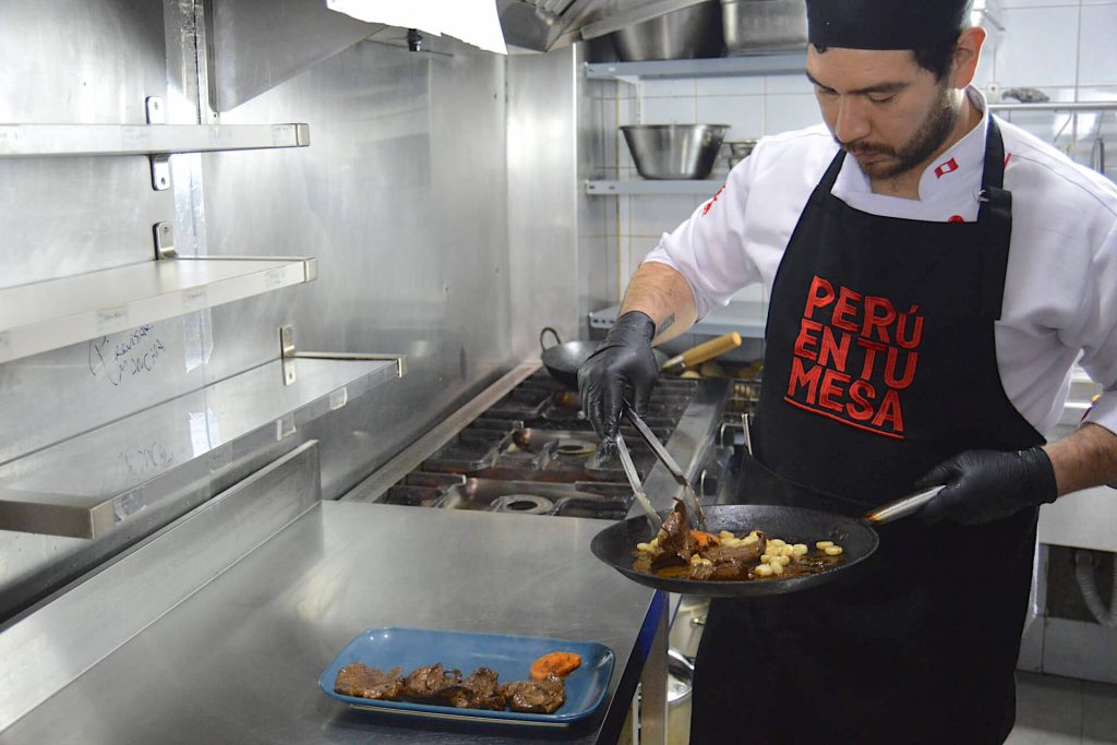 Elaboración de Anticuchos